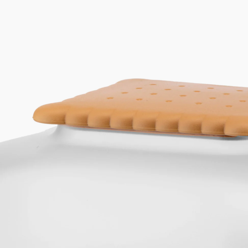 Mary Biscuit Box